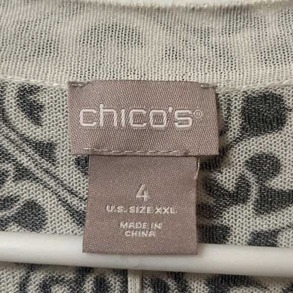 Chico’s Black and White Geometric Patterned Cardigan - Picture 3 of 4